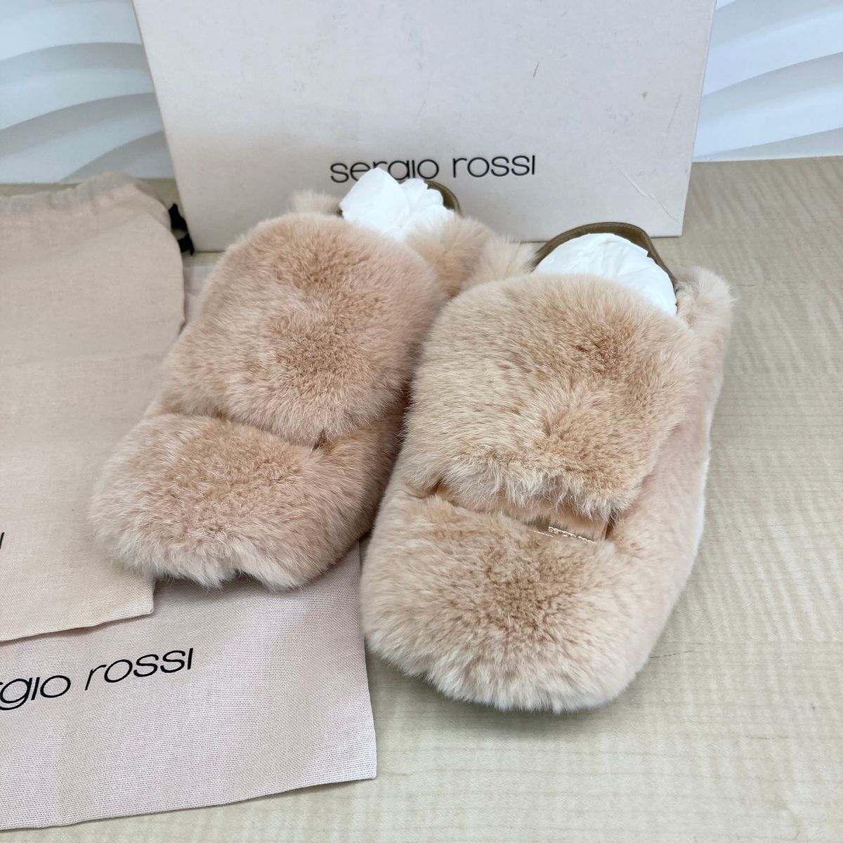 Sergio Rossi セルジオロッシ フラットシューズ フェイクファー ルームシューズ スリッポン レディース ピンク