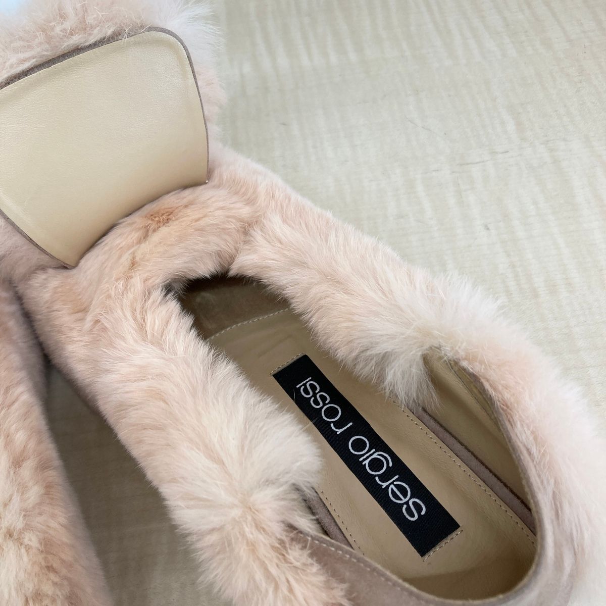  Sergio Rossi セルジオロッシ フラットシューズ フェイクファー ルームシューズ スリッポン レディース ピンク その他 靴