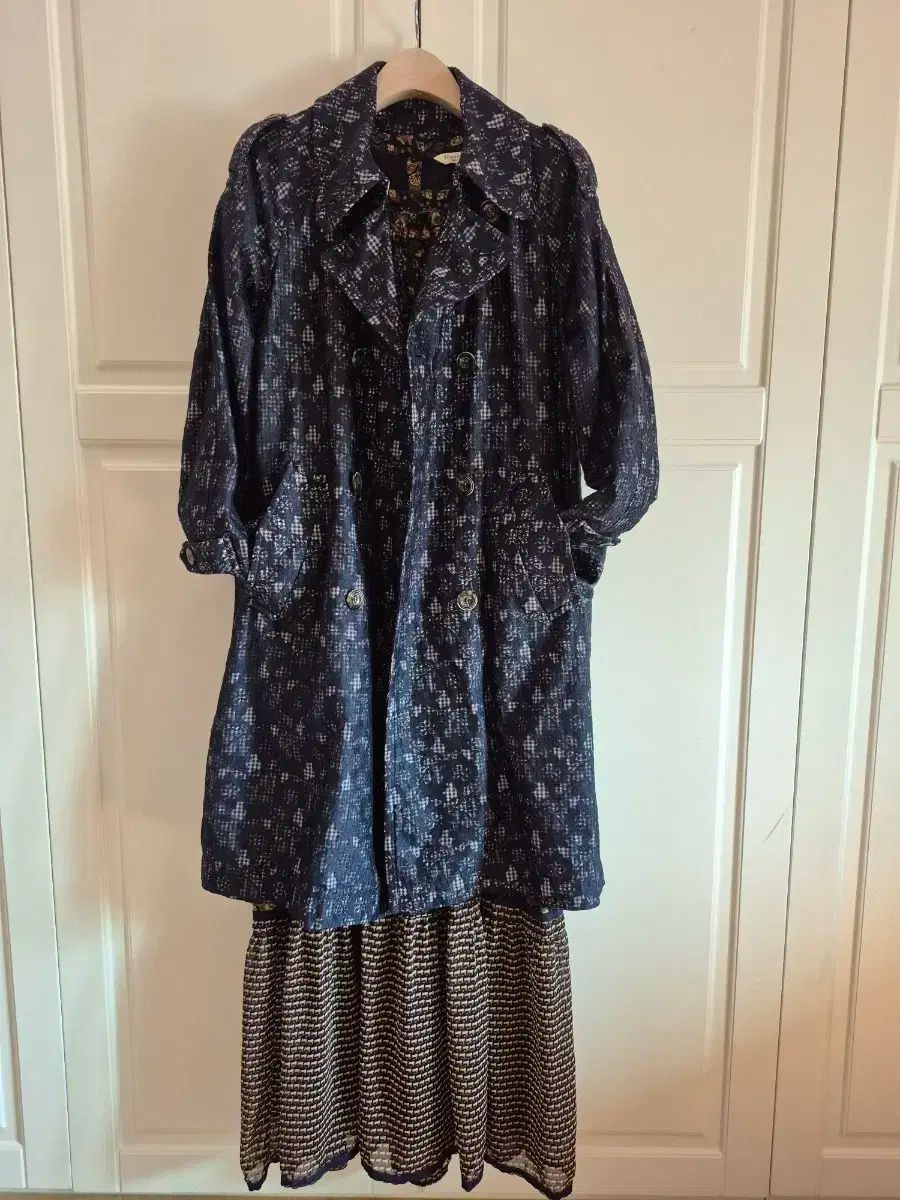 サースデーアイランド ロング丈ワンピース レースジャケット