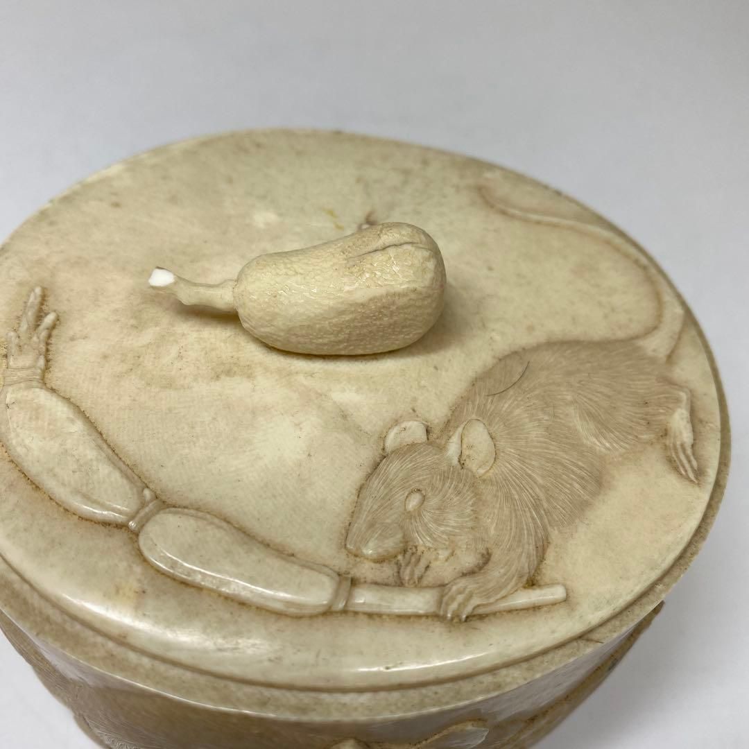  上 鼠彫刻蓋物 224 g トトチ 東さ7 0219 その他 工芸品