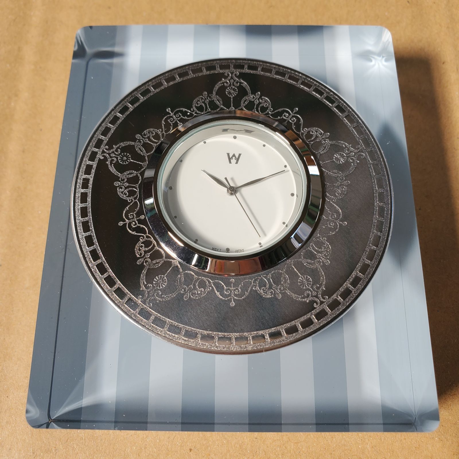 WEDGWOOD 置き時計 ウェッジウッド - メルカリ