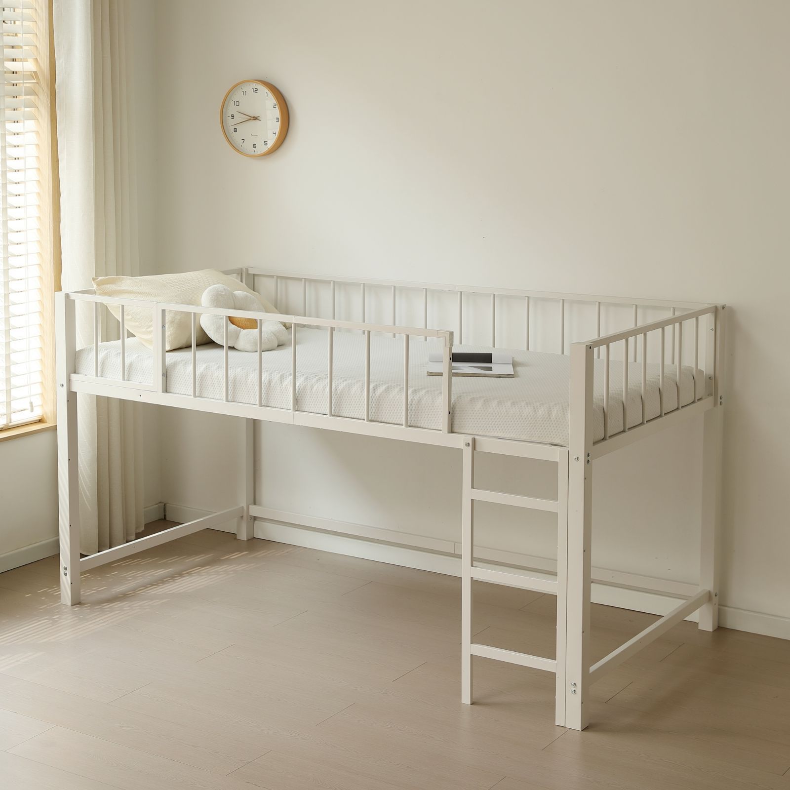 再入荷 ロフトベッド パイプベッド シングル 高さ110 cm ロータイプ 左右入れ替え 子供ベッド シングルベッド 下収納 ロフト ベッド 省スペース スチール