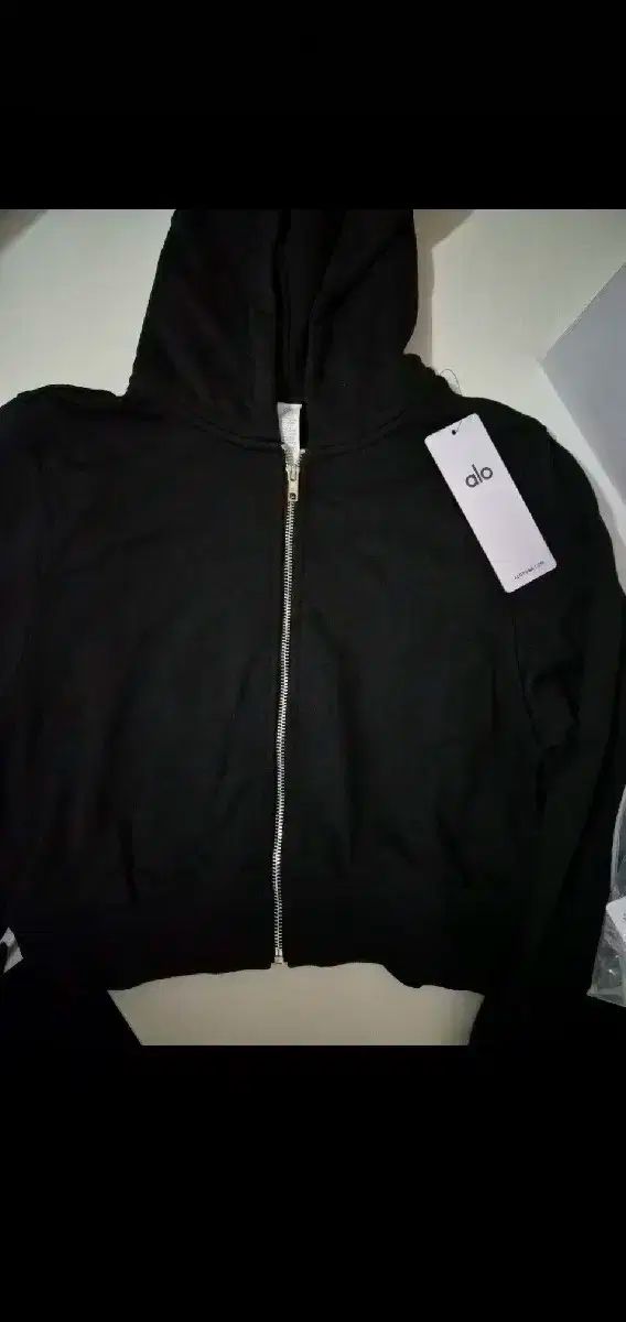  alo ブラック クロップド フードジップアップ M サイズ あんさんぶるスターズ あんスタ パーカー トップス