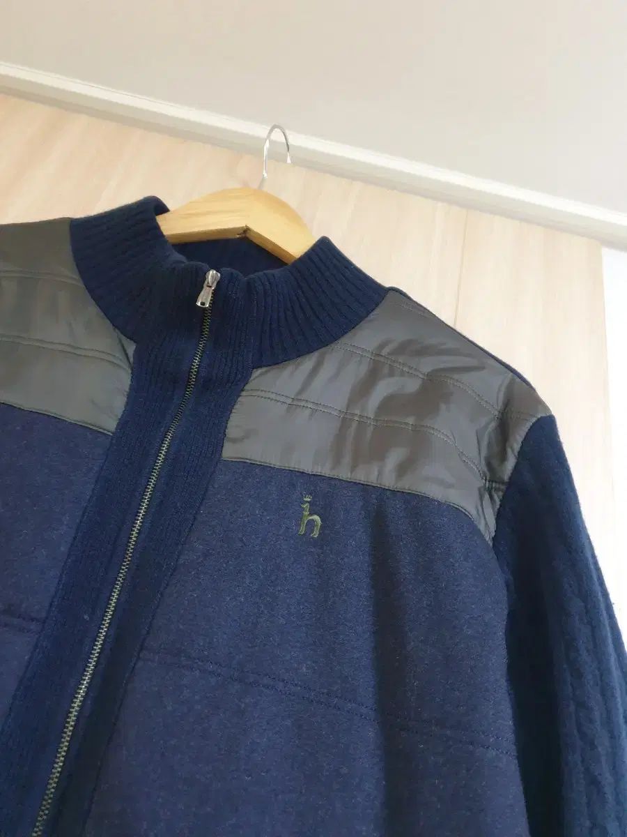 HAZZYS ヘジス ゴルフ 防風 ジャケット ジップアップ