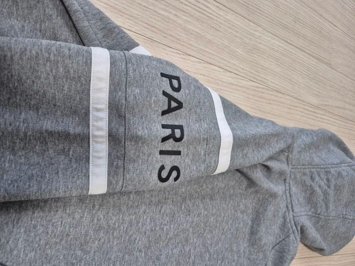  ジバンシィ キッズ グレー WHO ジップアップ その他 ジャケット ブルゾン