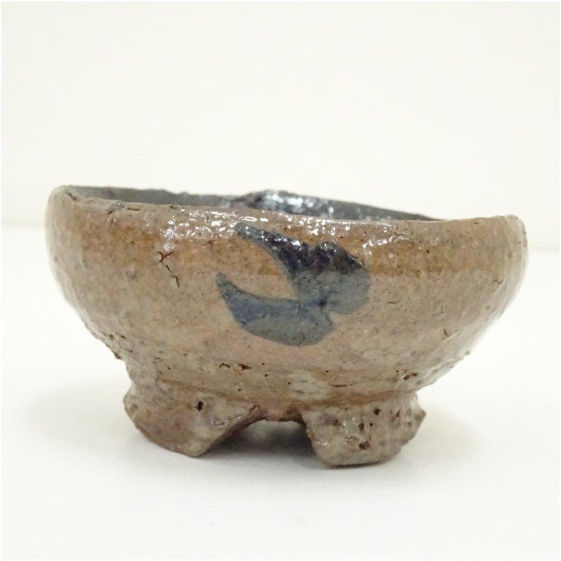 岡本暉生造 割高台ぐい呑 共箱 ぐい呑み ぐい飲み おしゃれ かわいい 器 酒器 骨董 食器 ディスプレイ インテリア お酒 居酒屋