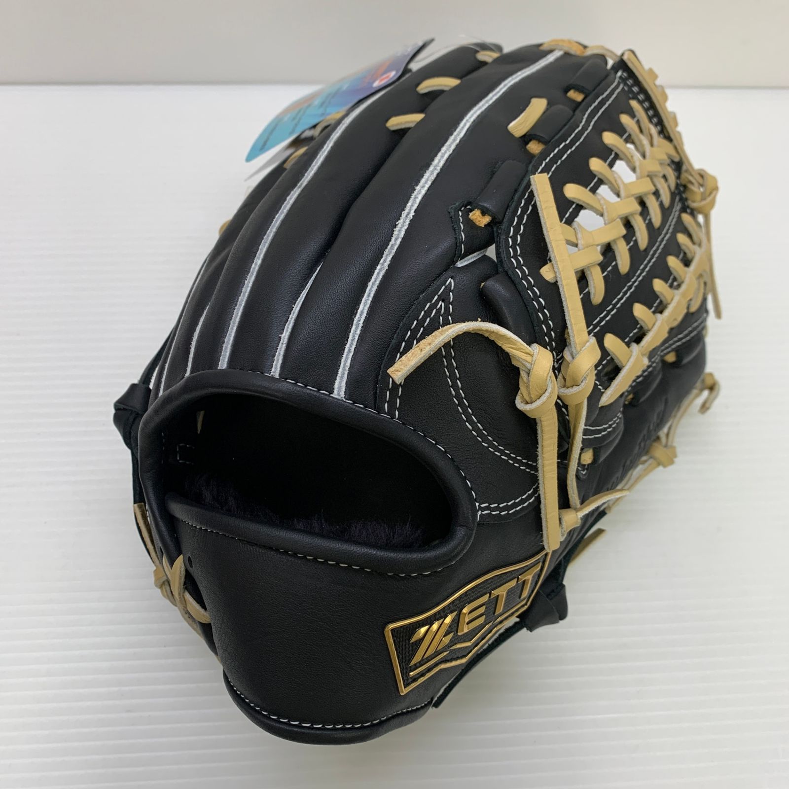 ゼット ZETT ウイニングロード 軟式 大人 一般 オールラウンド グローブ グラブ 右投げ BRGB33520F 野球 6774