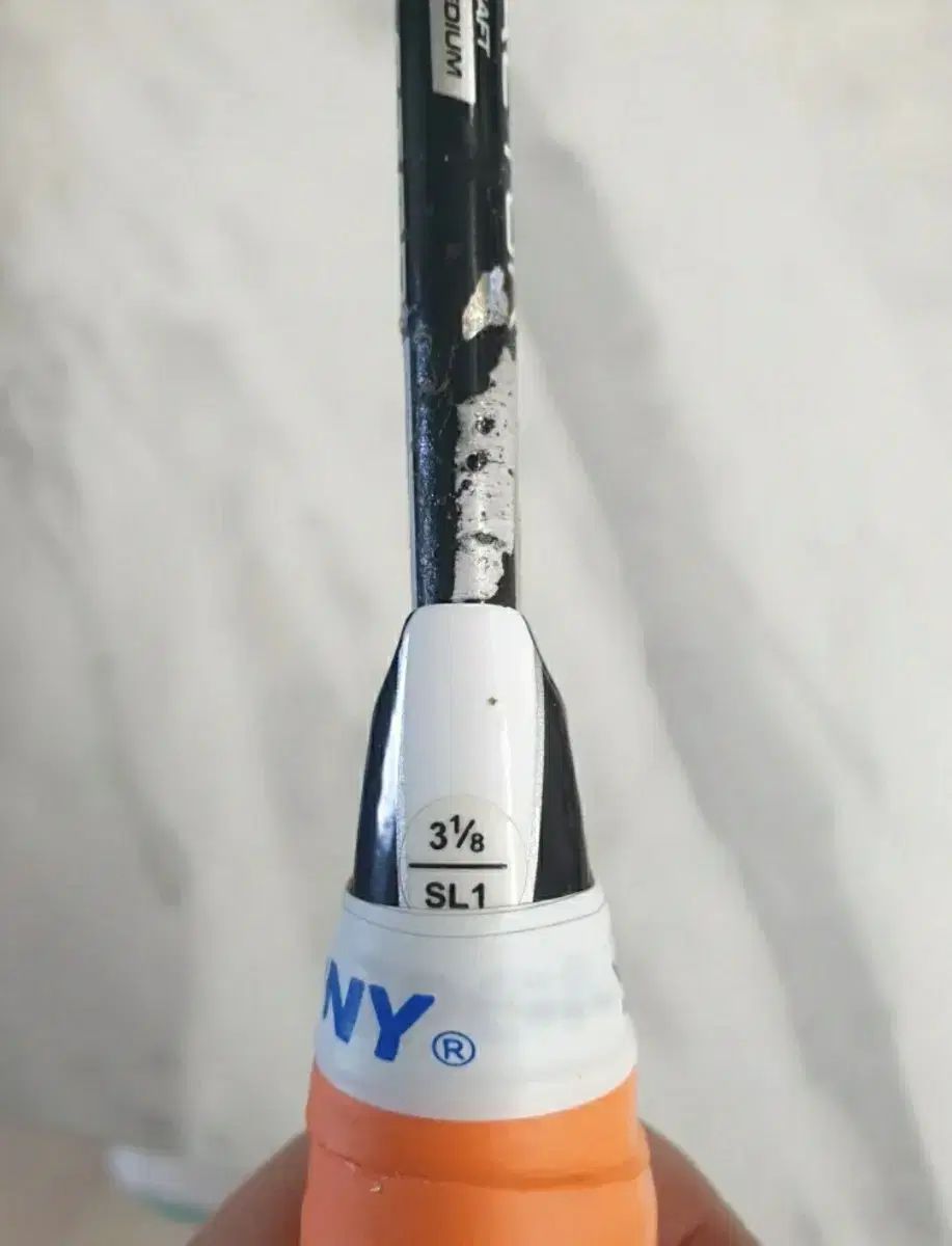 Wilson バドミントンラケット（K）FACTOR （K）STING 値下げ！Wilson バドミントンラケット（K）FACTOR （K）STING