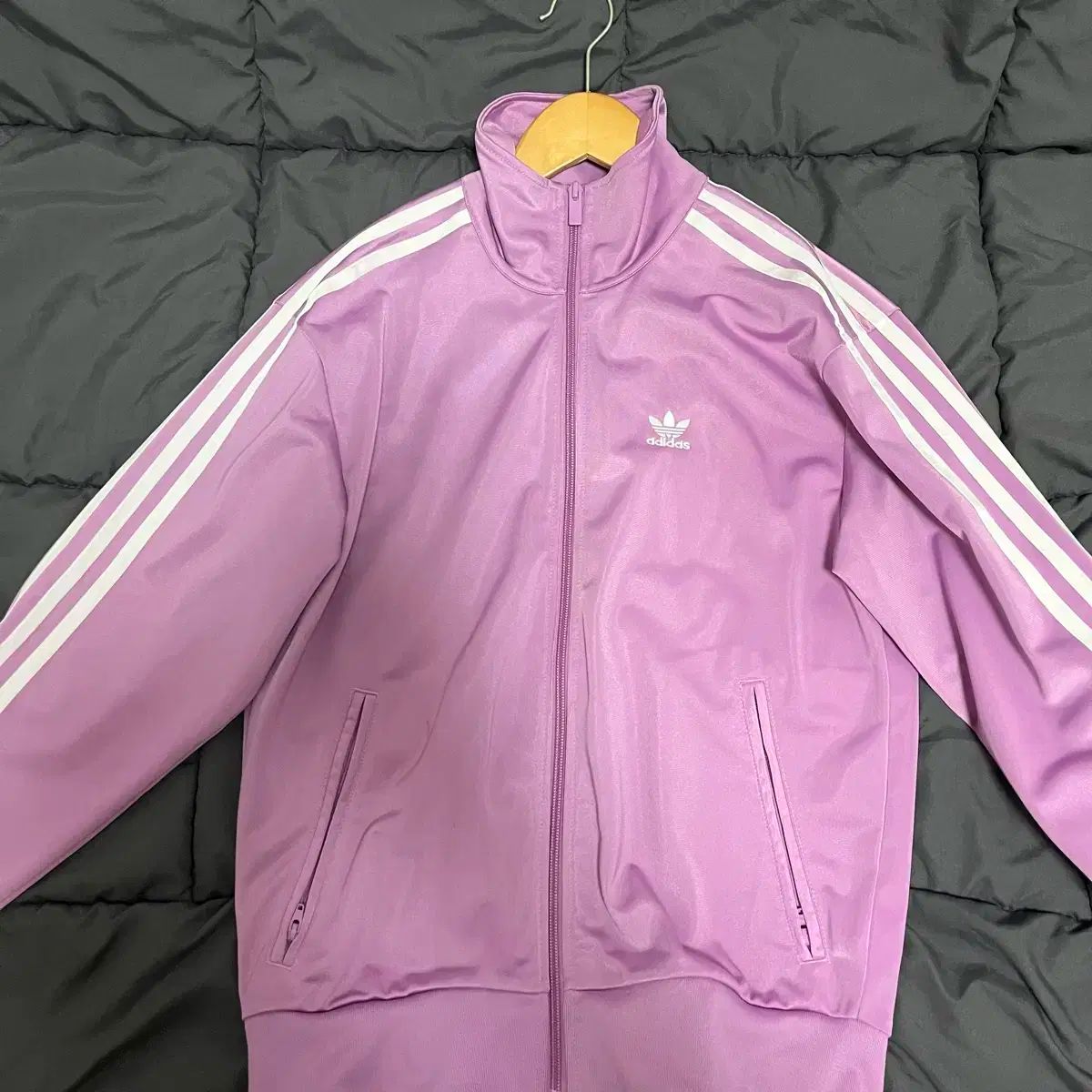 アディダス ジャージ ピンク xs
