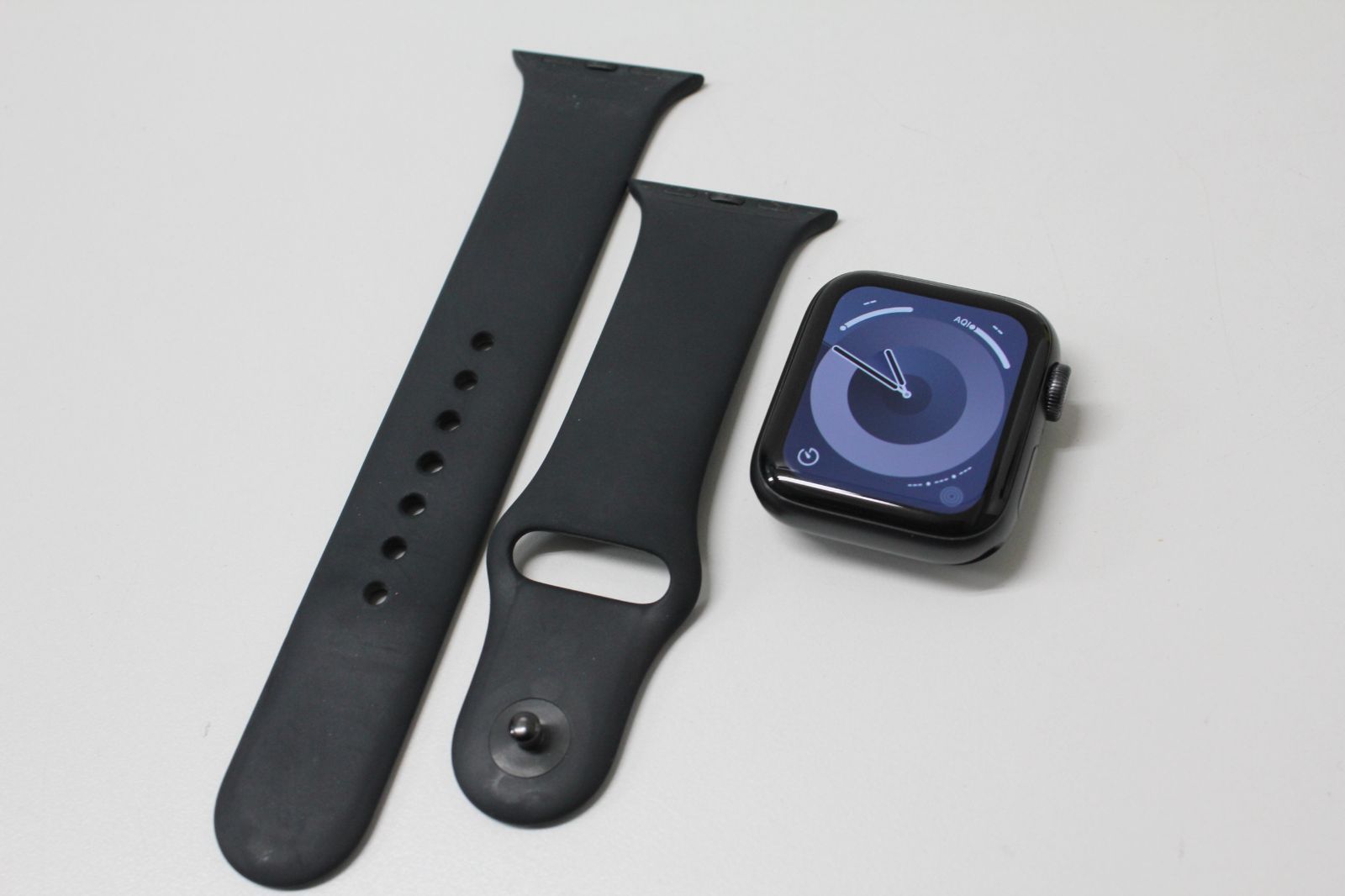 Apple Watch SE 第1世代 GPS 40mm A2351 MYDP2J A ⑤