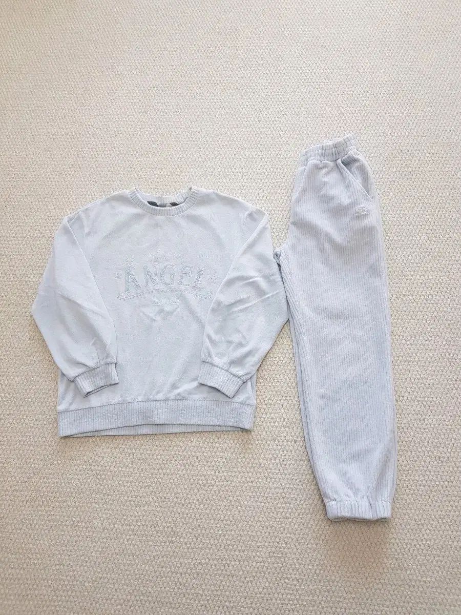 ダックス キッズ ベロア 上下セット 140