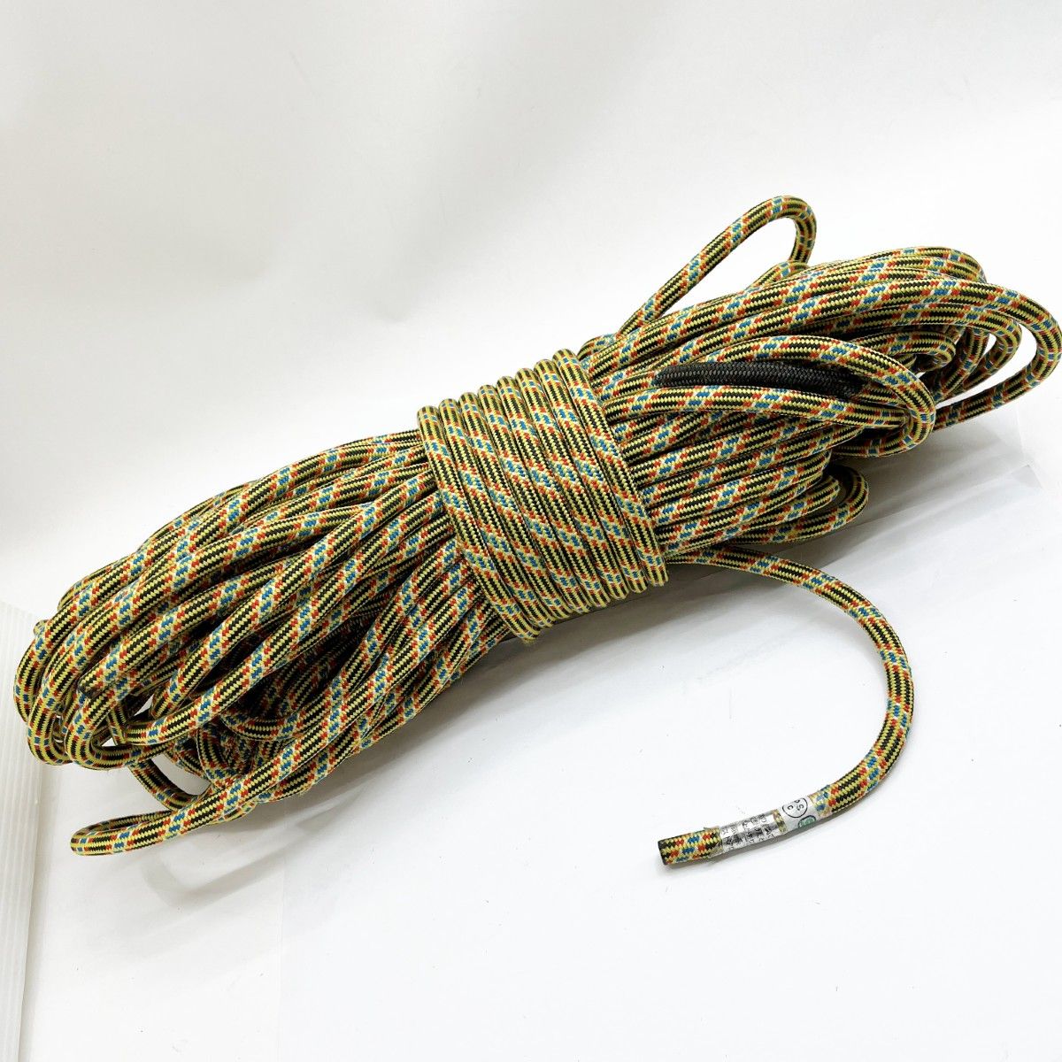 株 ロストアロー クライミングロープ 10mm 約500m シート ケース付