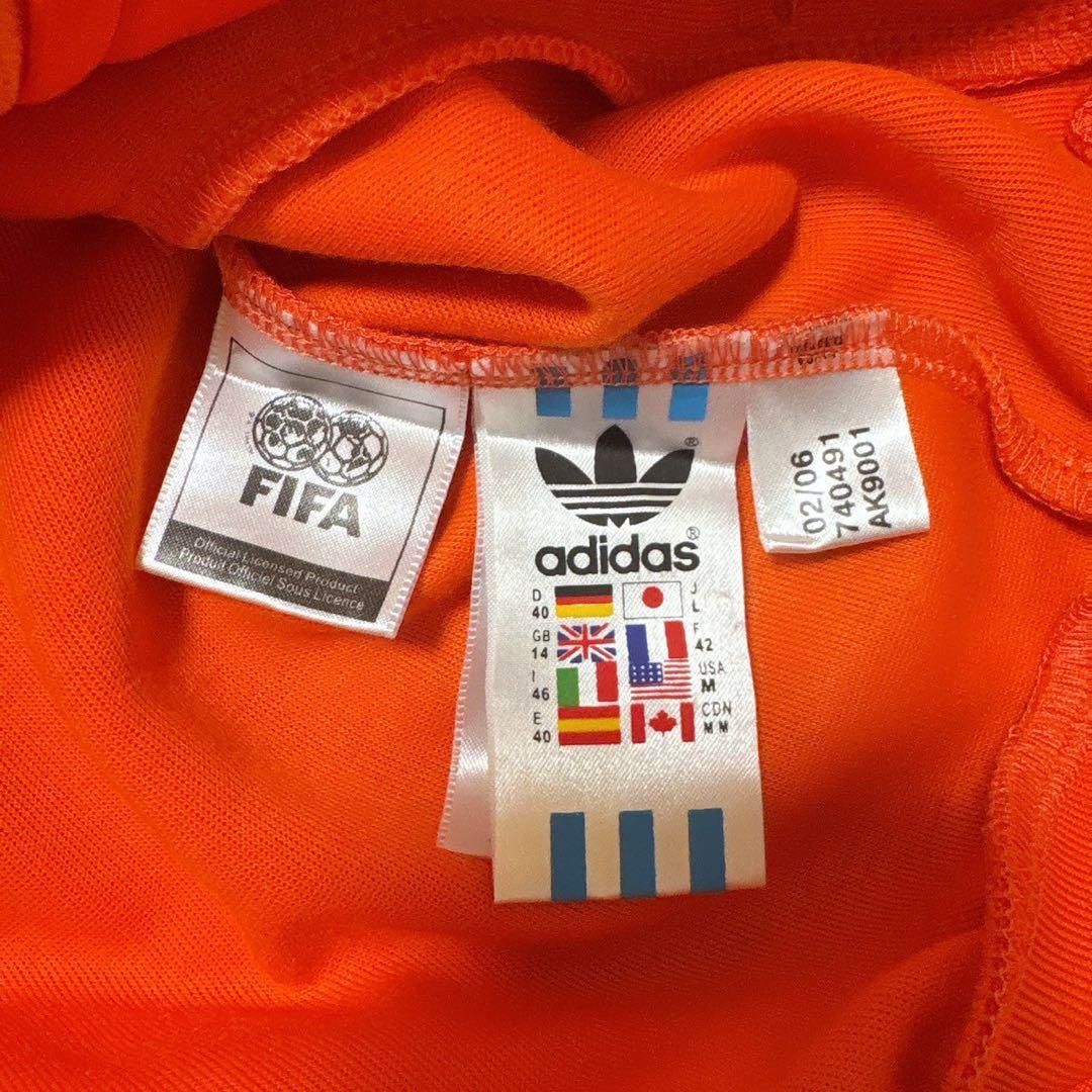 オレンジ ジャージ