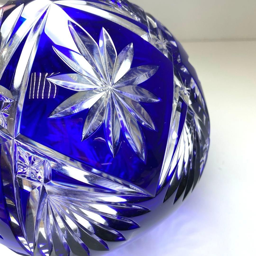 バカラ高級ライン 珍品被せ青ガラス 切子花瓶 共箱 東Y7-0220☆1F