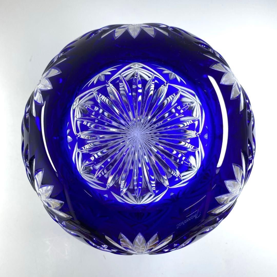 バカラ高級ライン　珍品被せ青ガラス　切子花瓶　共箱　東Y7-0220☆1Fトルコ バカラ高級ライン 珍品被せ青ガラス 切子花瓶 共箱 東Y7-0220☆1F