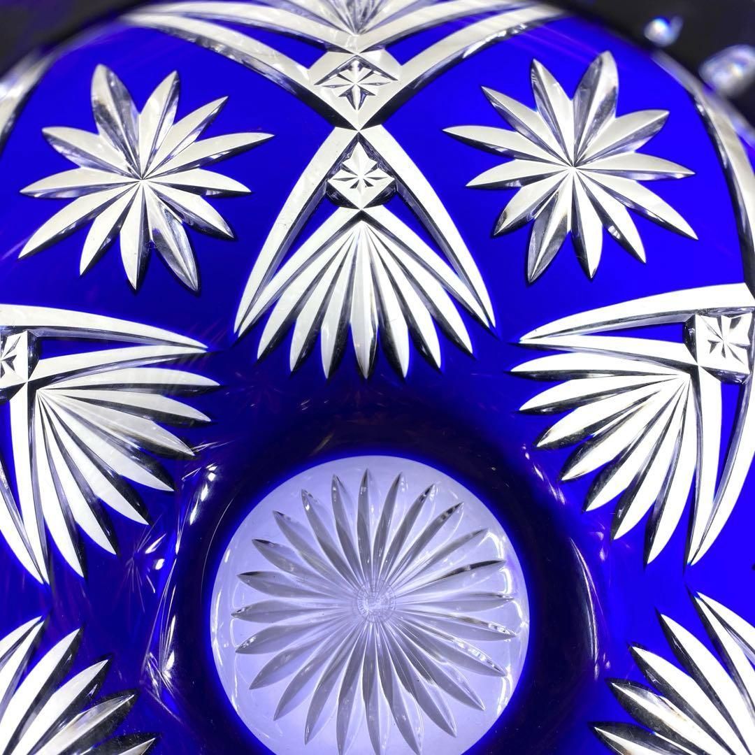 バカラ高級ライン 珍品被せ青ガラス 切子花瓶 共箱 東Y7-0220☆1F