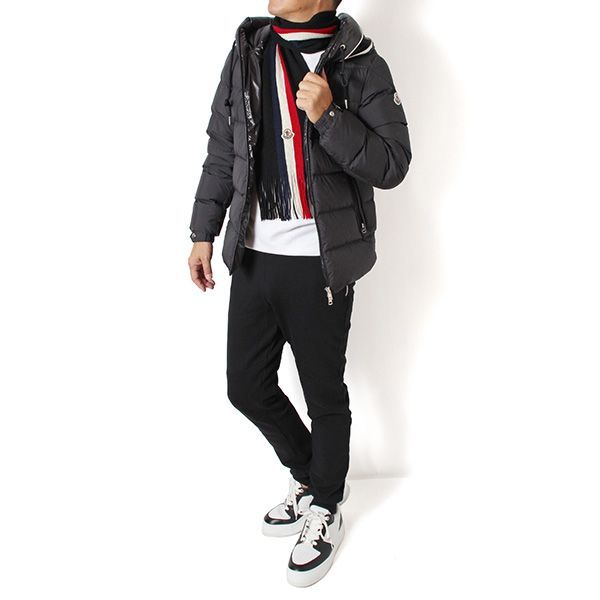 25AWモデル モンクレール MONCLER メンズ トリコロール ウールマフラー ブラック 3C00019 A9575 999 2025-26AW goods