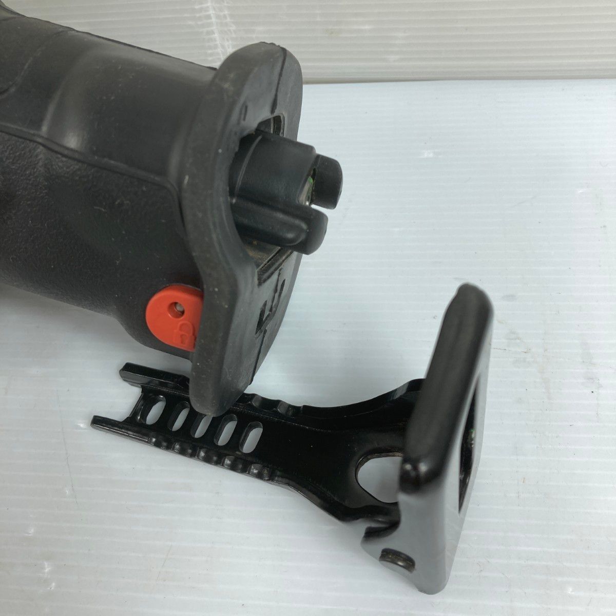 マキタ コード式レシプロソー