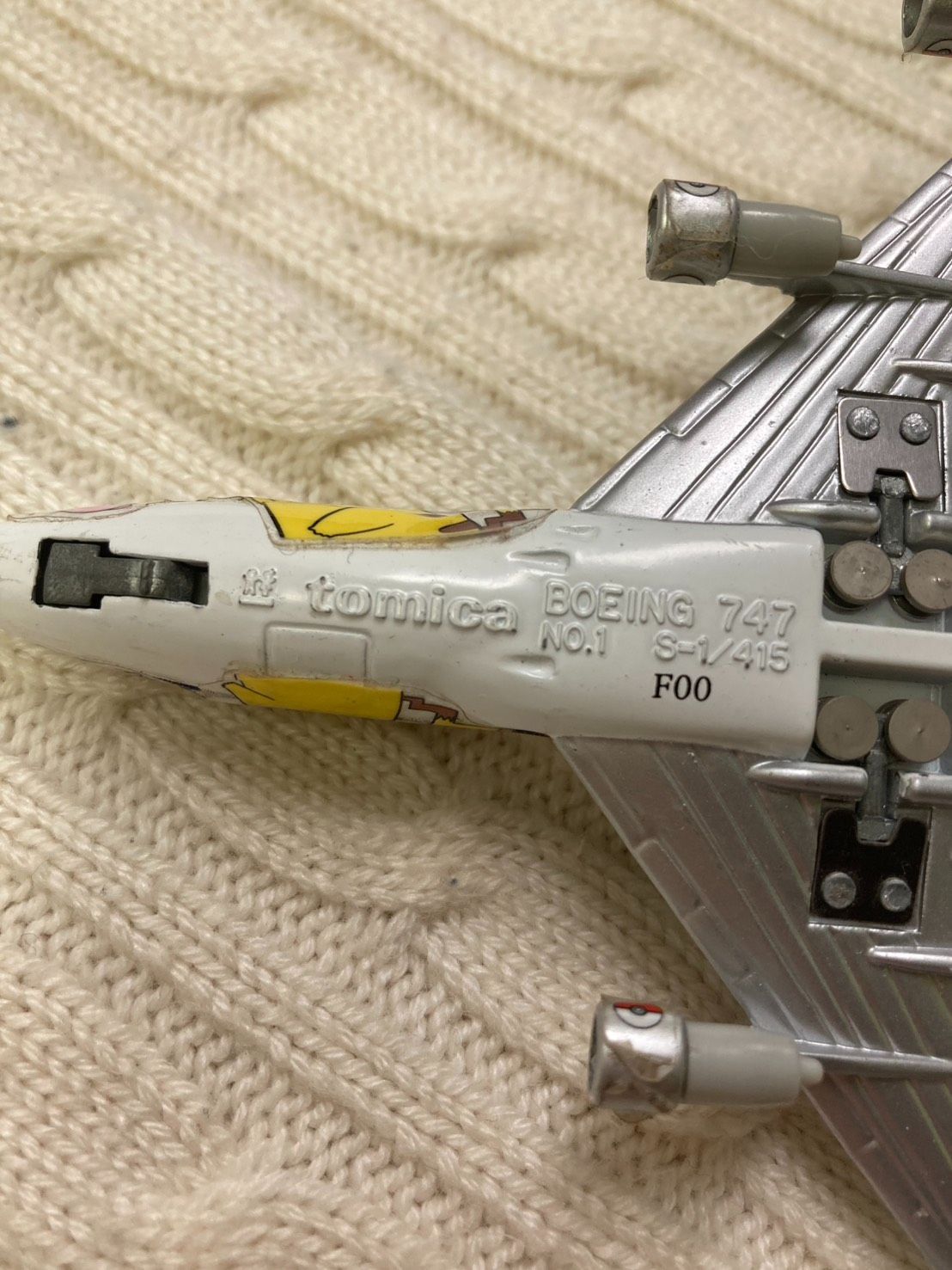 ☆ANA 全日空 ポケモンジェット JA8965 模型 ピカチュウ☆トミカ