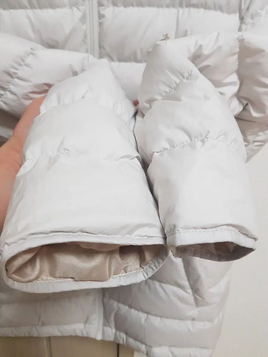 ダウン軽量ダウン