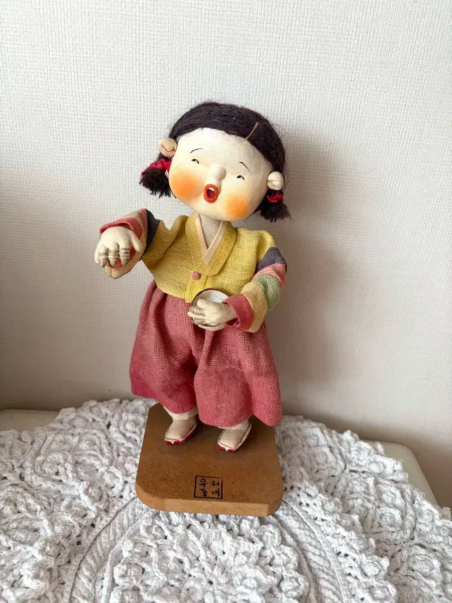 朝鮮ホテル 韓国伝統ぬいぐるみ 民俗ぬいぐるみ チマチョゴリ ウリ地域