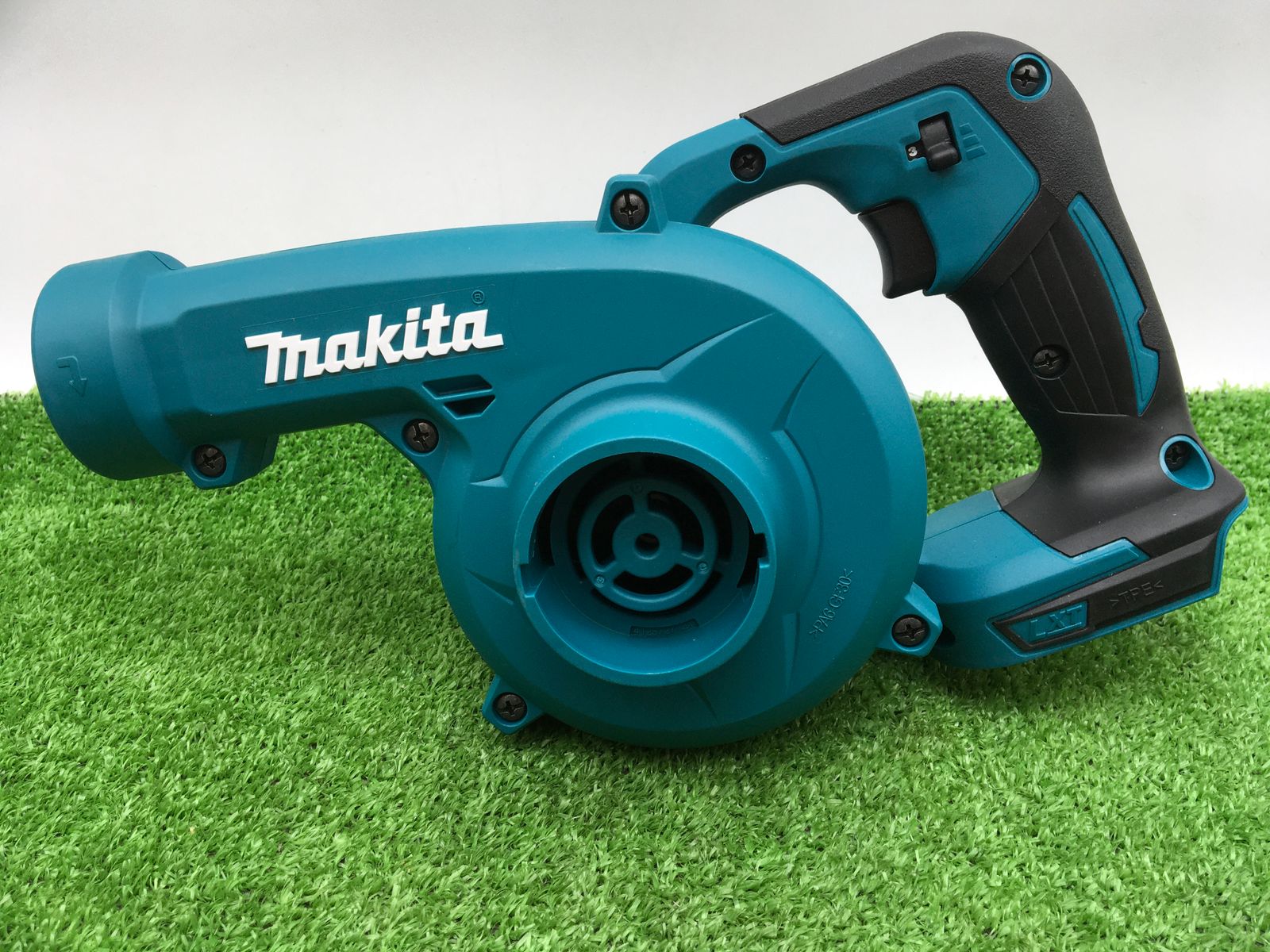 Makita マキタ 18v充電式ブロワ 本体のみ UB185DZ ITKF5XH4FTFX エコツール笠寺店 M02