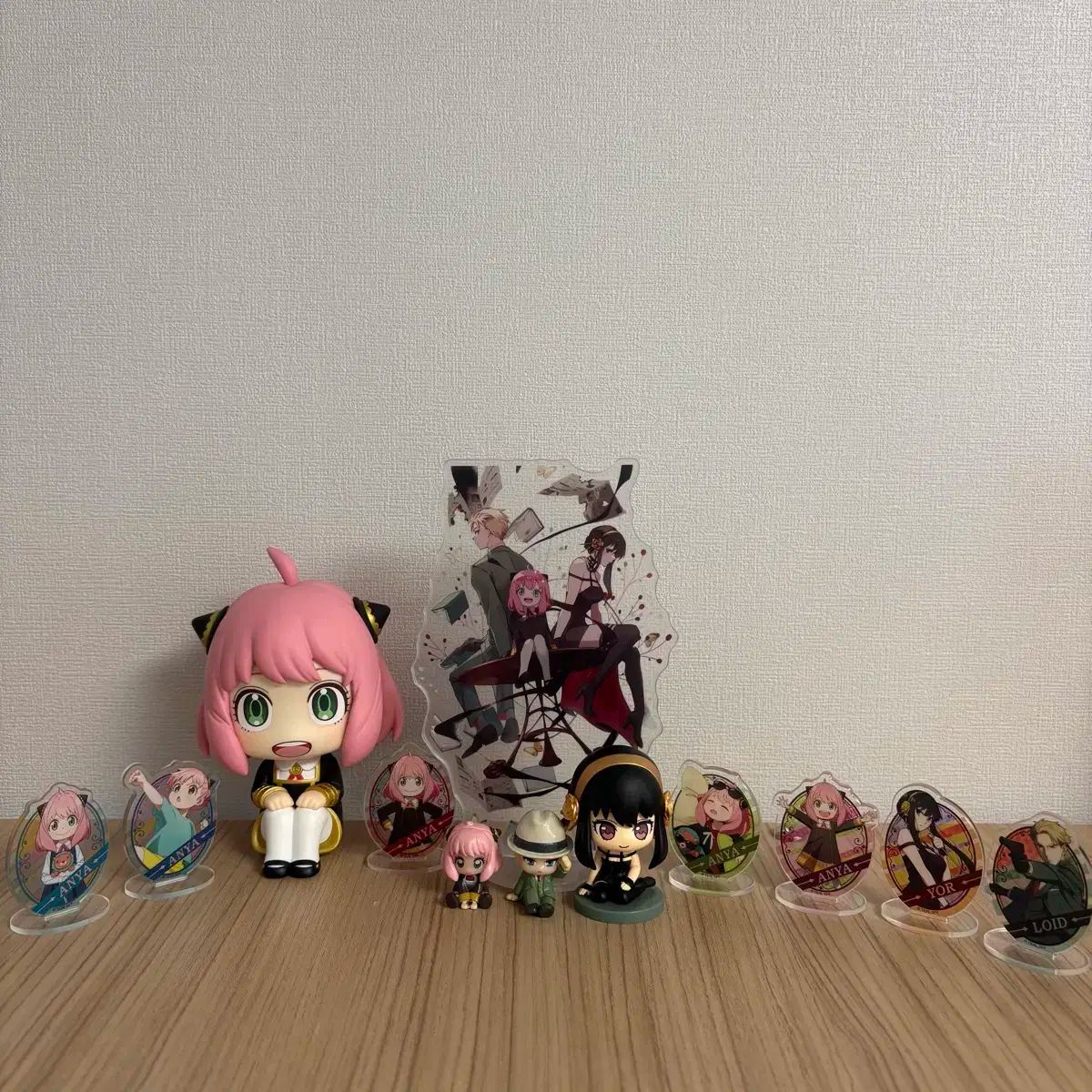 スパイファミリー アクリルスタンド フィギュア アーニャ るかっぷ