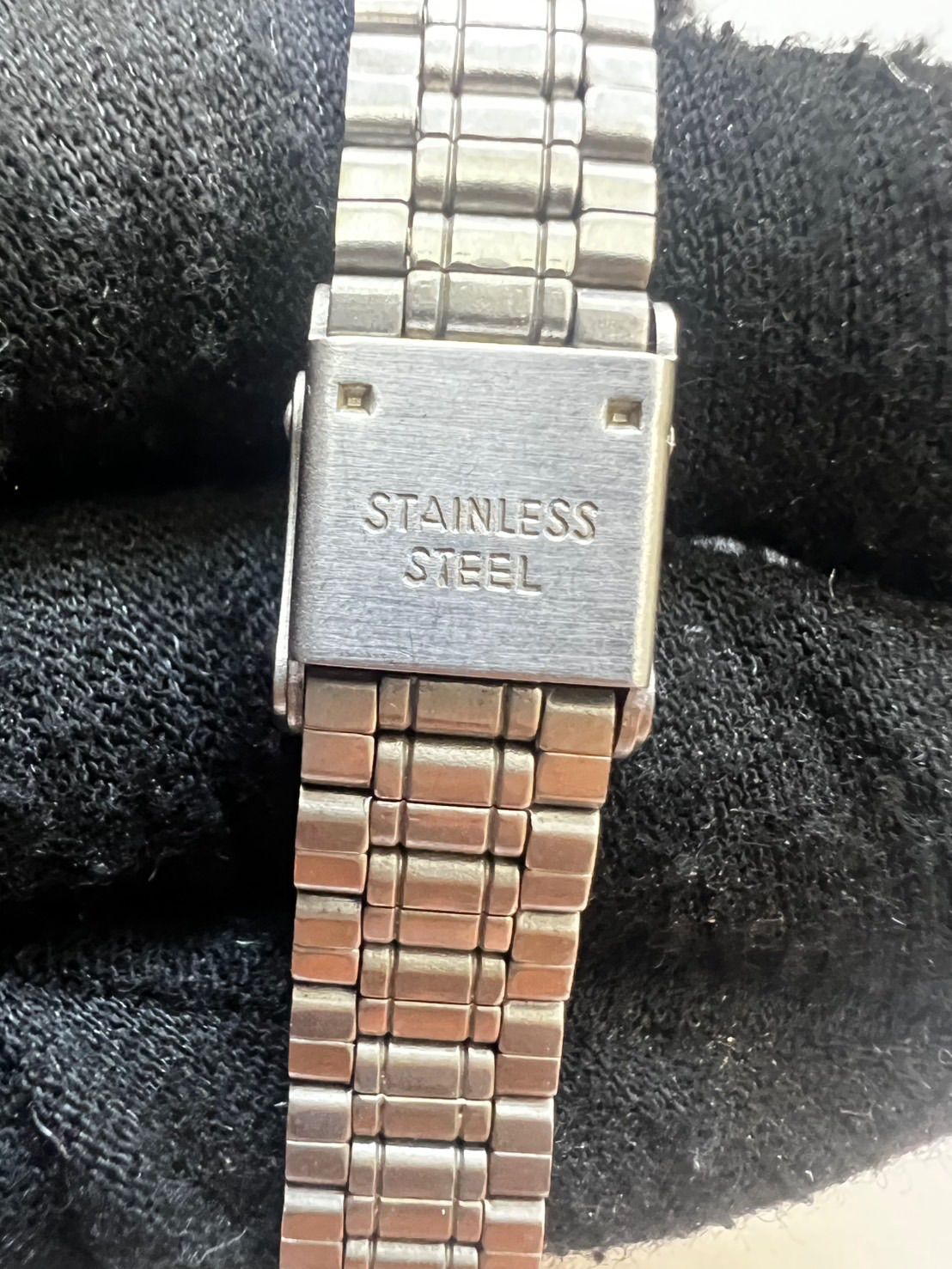  品 レイモンドウィル 腕時計 11 P クォーツ 腕時計(クォーツ) 腕時計(アナログ)