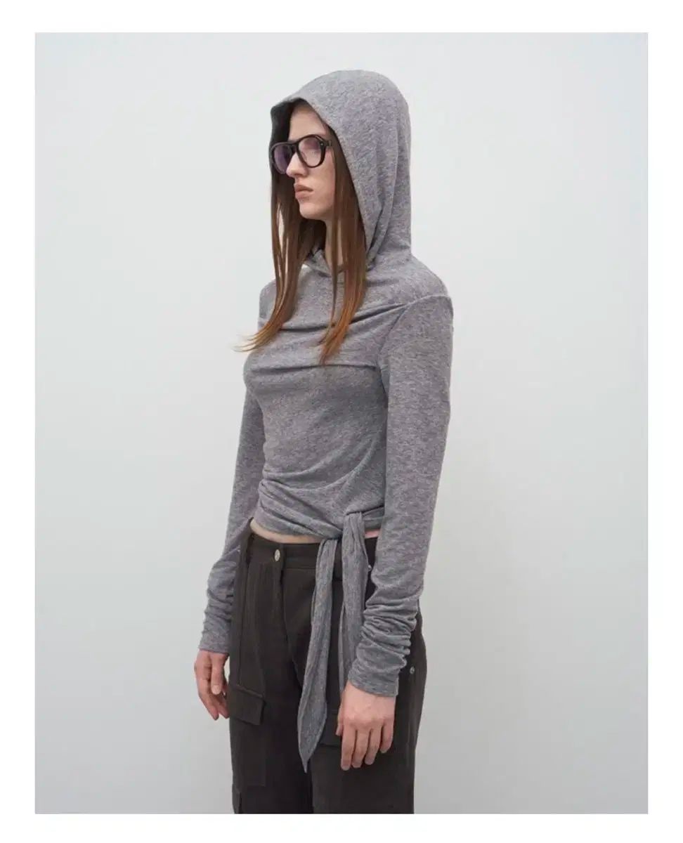 lcdc アシンメトリー フリル WHOフーディー