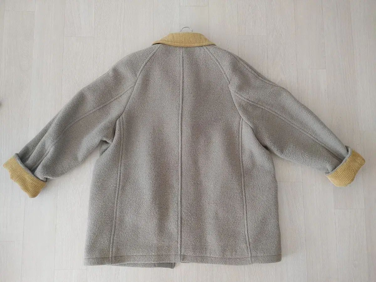 トムボーイ コーデュロイ カラ コート