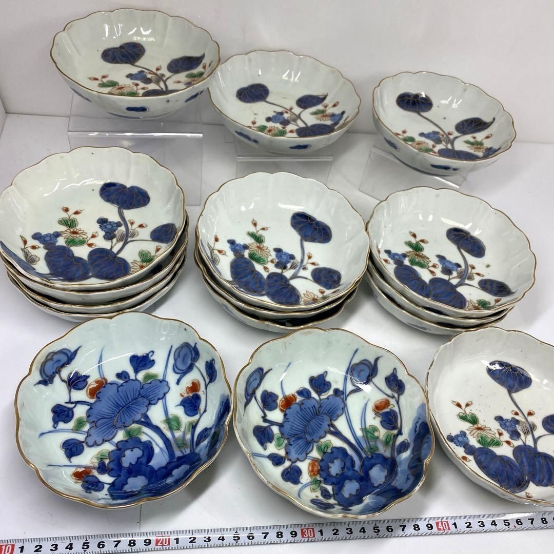 古伊万里　染付赤絵草花図　膾皿　16客　直径15㎝　東な7-0224☆2F 古伊万里 染付赤絵草花図 膾皿 16客 直径15㎝ 東な7-0224☆2F - メルカリ