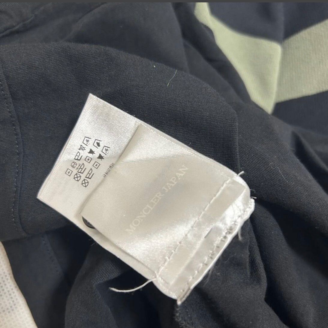 MONCLERモンクレール ニットTシャツカットソー半袖 S WWW_SMP1DAWEKUDUS_SCH_ID