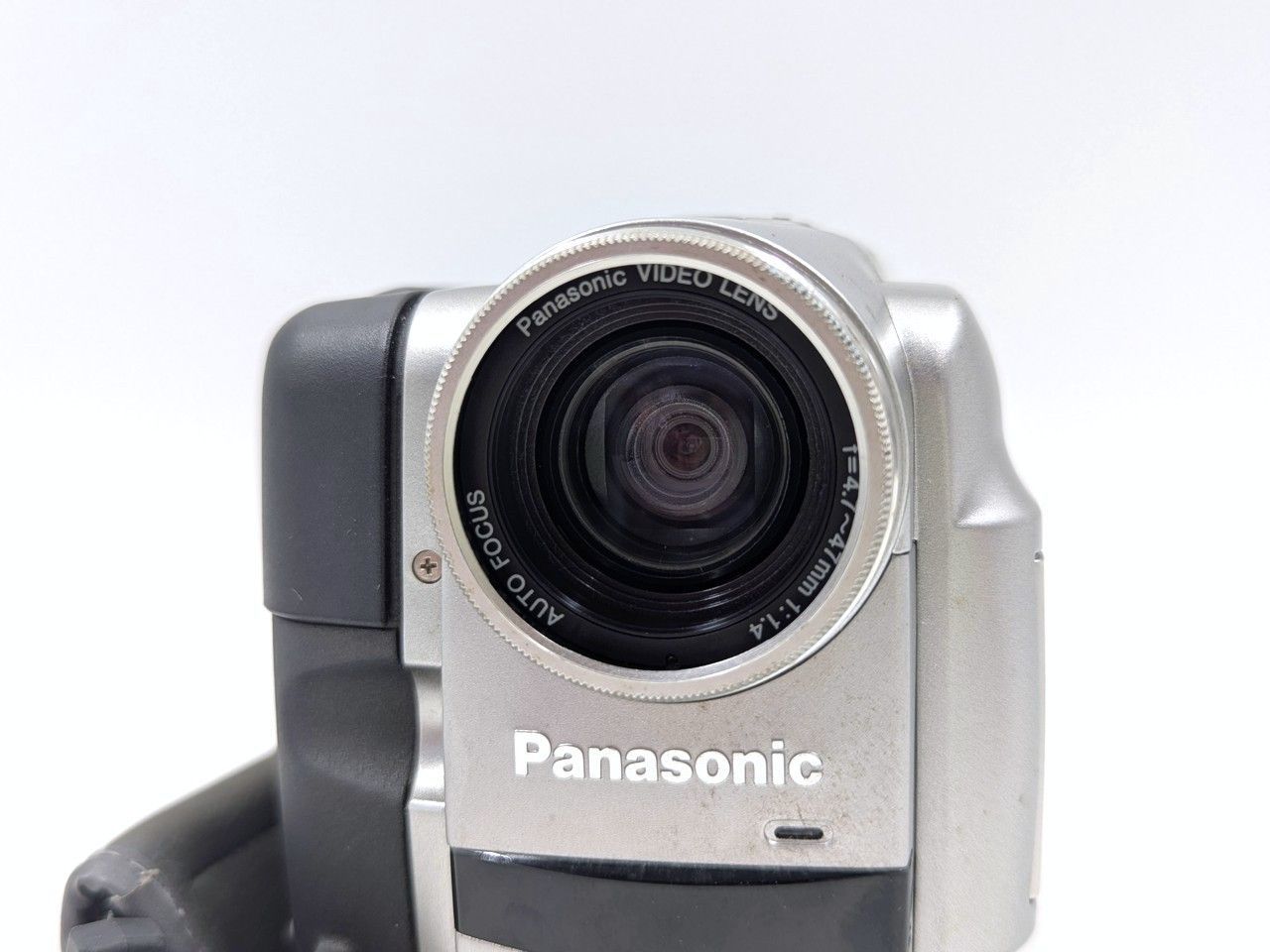 miniDVのダビングに！ Panasonic ビデオカメラ NV-DS5 03 7日間保証