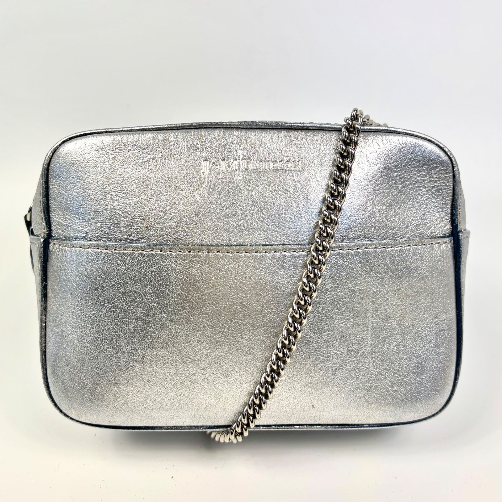 J&M DAVIDSON ジェイアンドエムデヴィッドソン PEBBLE MINI ペブル ミニ チェーン ショルダーバッグ ポシェット メタリック ラメ シルバー 銀色 レディース
