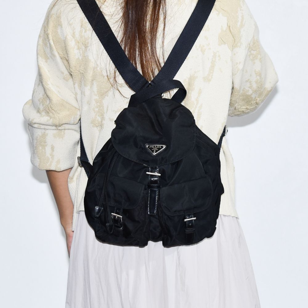PRADA リュックサック レディース ナイロン 17658