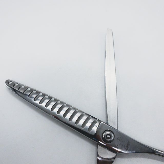 ケリー ワンクスKERRY】6.8-15-80ブレンダー トリミングシザー 右利き