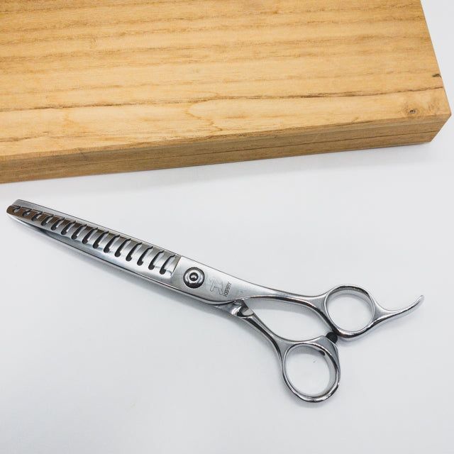 ケリー ワンクスKERRY 6 8 15 80ブレンダー トリミングシザー 右利き セニング トリマー ペット 8インチ sc 1479