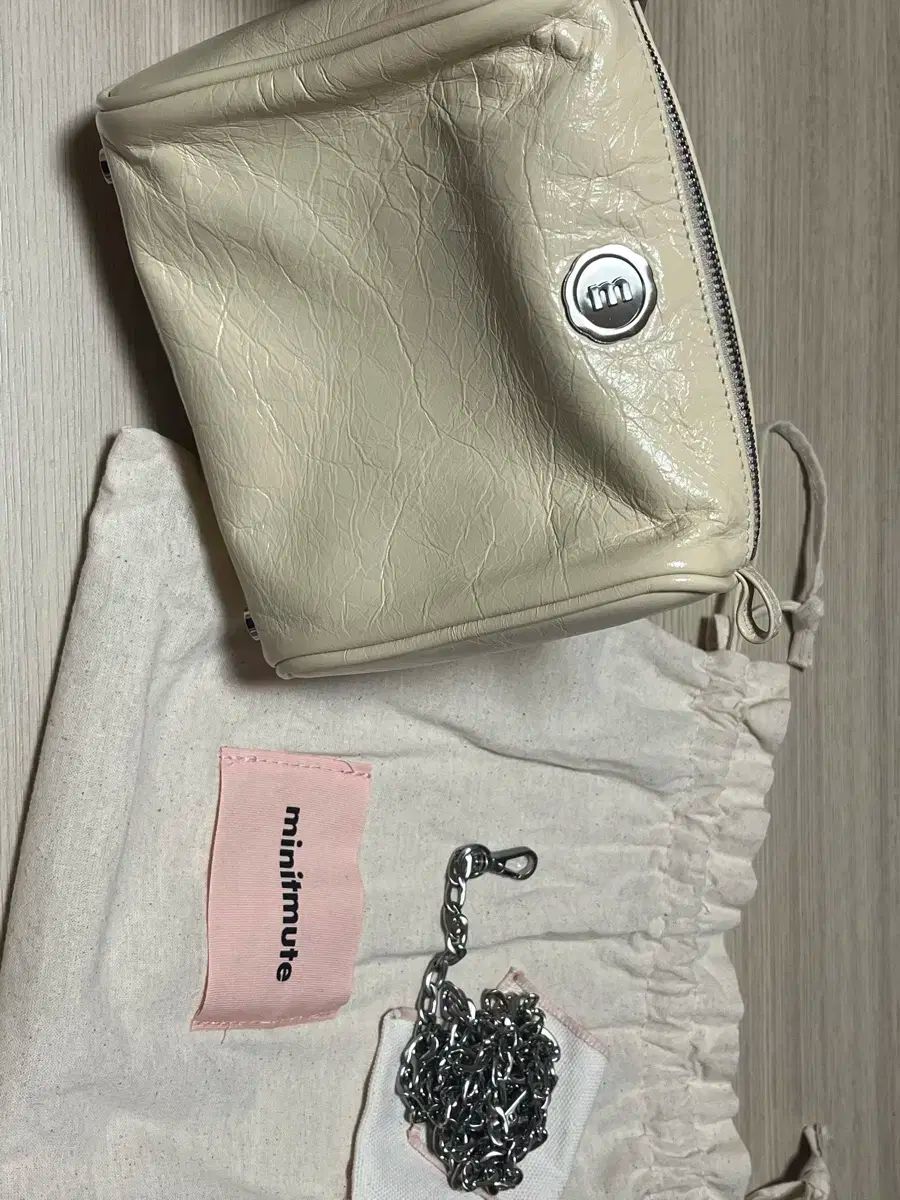 ミニミュート brett ミニ アイボリー