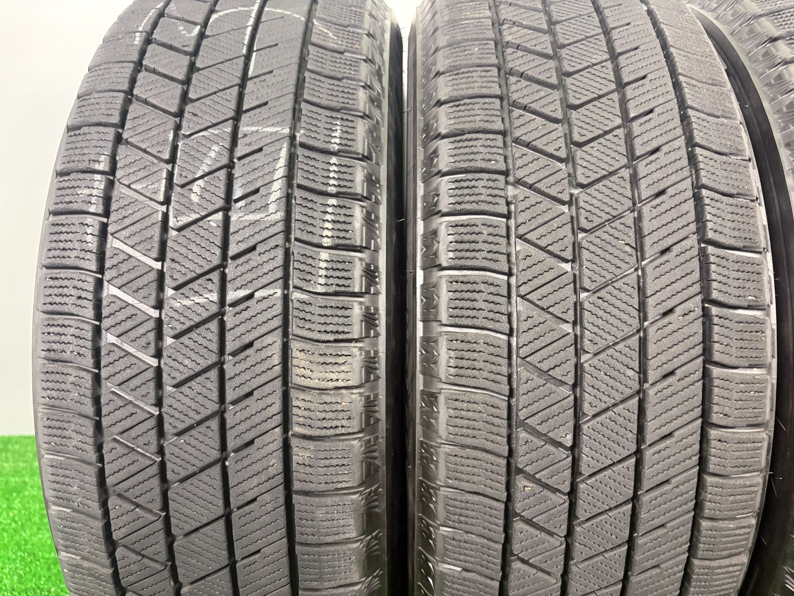 185 60 R 15 ブリヂストン VRX 3 4本 冬 タイヤ スタッドレス TA 739