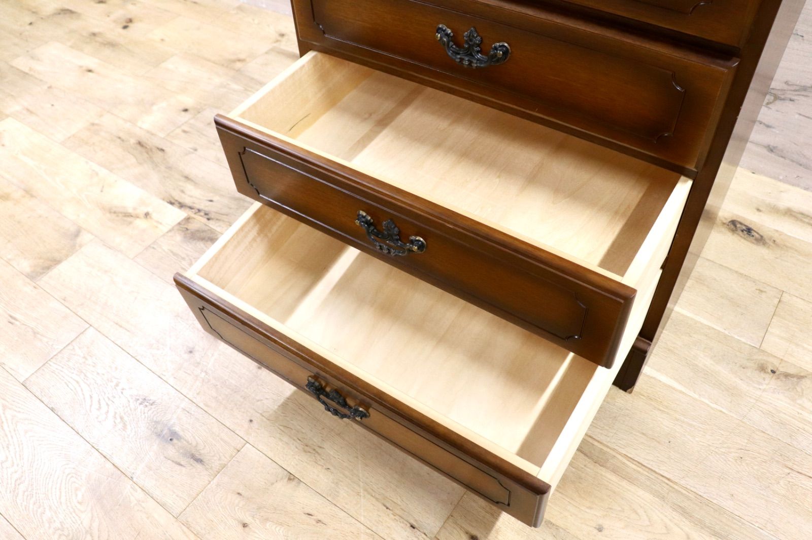 GMIH298○karimoku / カリモク コロニアル サイドチェスト 4段チェスト