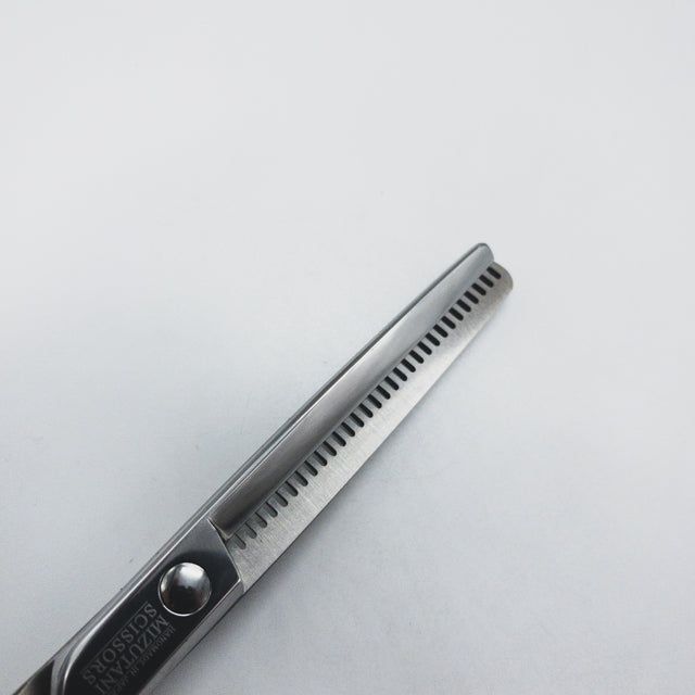 ［中古品］ミズタニシザーズ　セニングすきバサミ　すき率約25〜30% 中古品］ミズタニシザーズ セニングすきバサミ すき率約25〜30