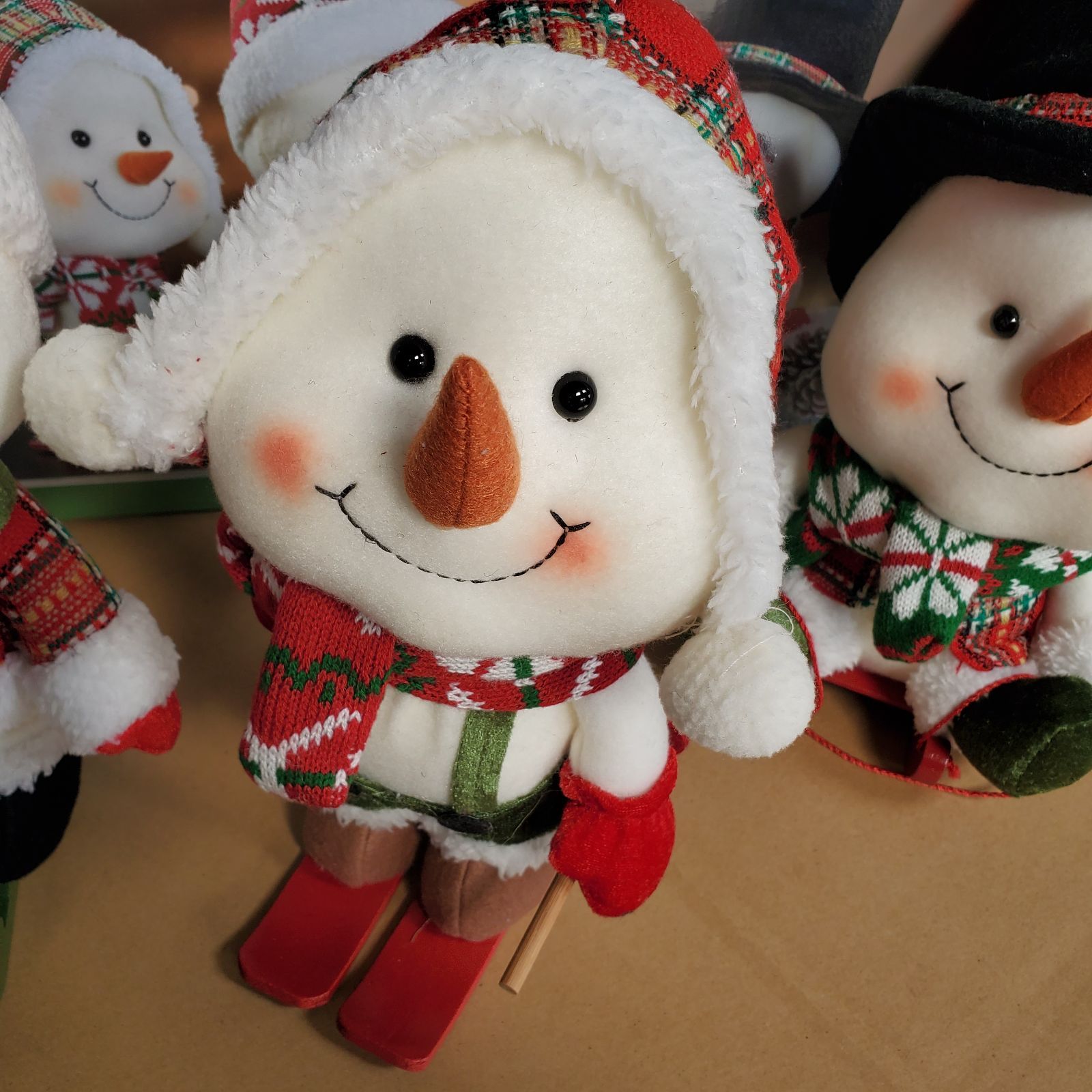 コストコ　クリスマス　雪だるま　置物 新品】スノーマン 3個セット ぬいぐるみ Costco コストコインテリア