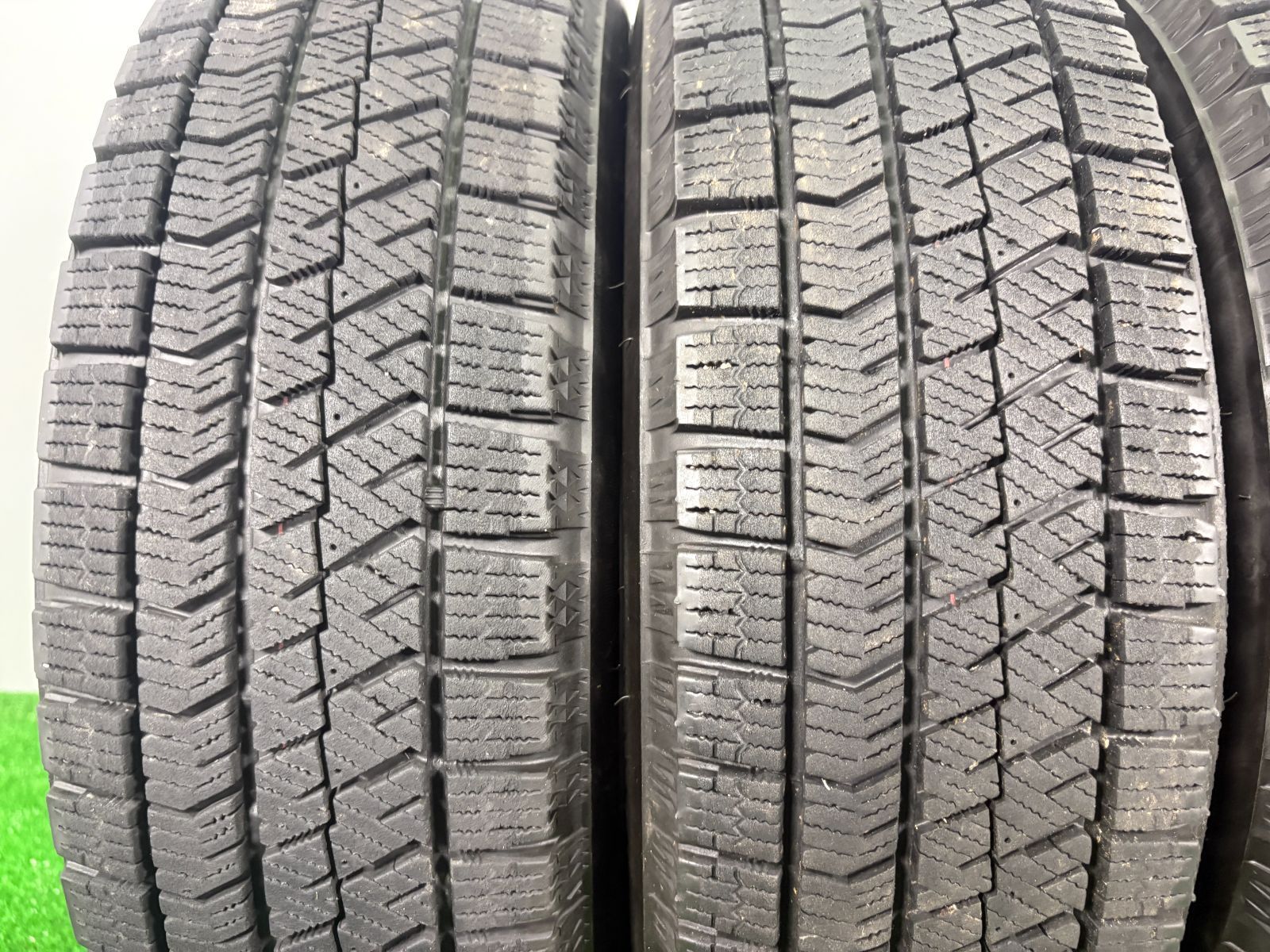 155 65 R 14 ブリヂストン VRX 2 4本 冬 タイヤ スタッドレス TA 741