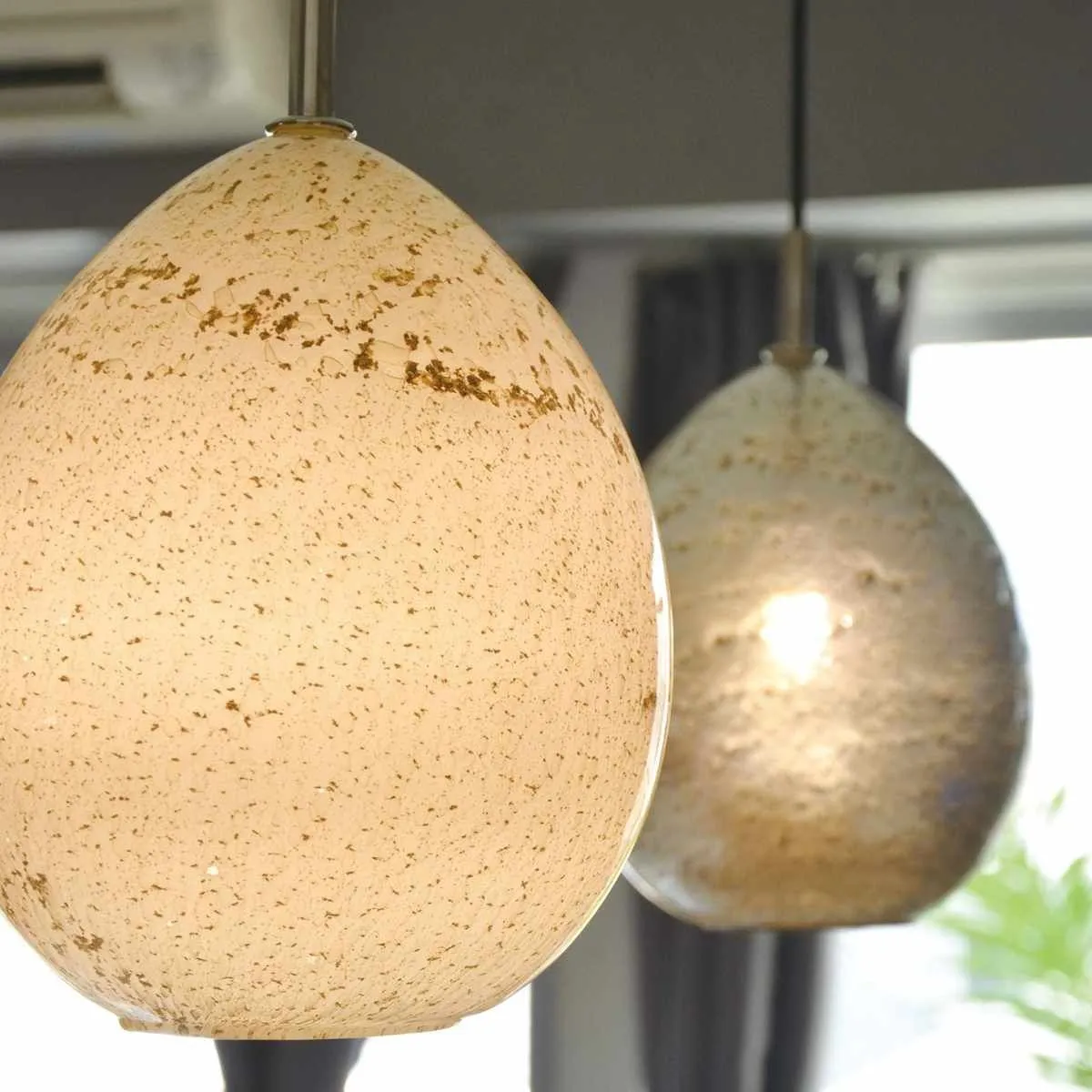 新品♦️ELUX エルックス♦️ル チェカ ベル型 ペンダントライト3灯♦️送料込 新品♦️ELUX エルックス♦️ル チェカ ベル型 ペンダントライト3灯