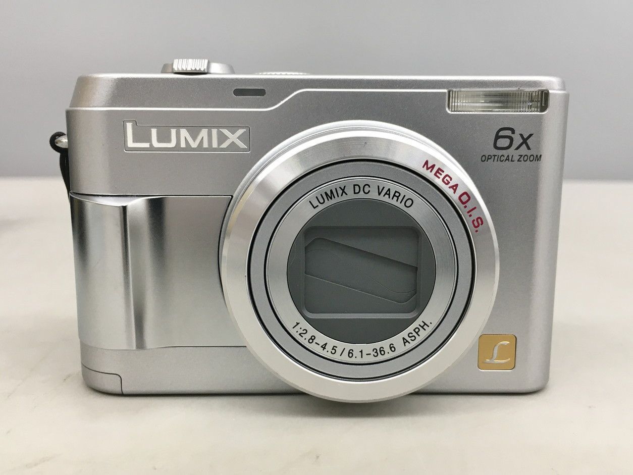 デジタルカメラ LUMIX DMC-LZ2 シルバー 500万画素 光学ズーム6倍 