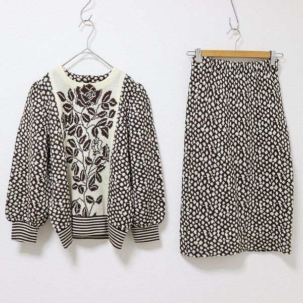 サイトウトヨコ 斉藤都世子 セットアップ スカートスーツ ニット 総柄 x976428n