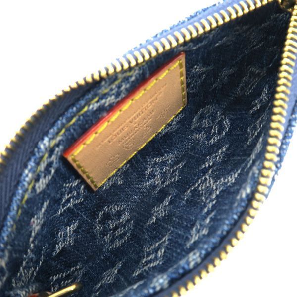 最終値下げ中　新品　LV × TM ポシェット・クレ 2025 最終値下げ中 新品 LV × TM ポシェット・クレ 2025 - メルカリ