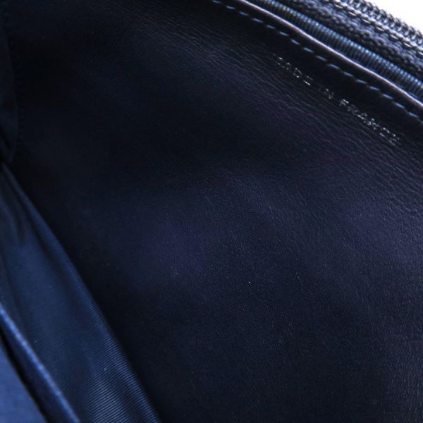 シャネル ウルトラステッチ･チェーンウォレット