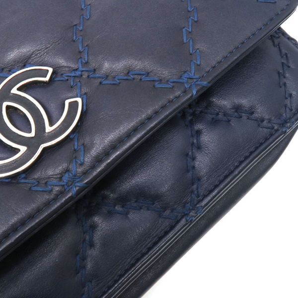 ウルトラステッチ･チェーンウォレット