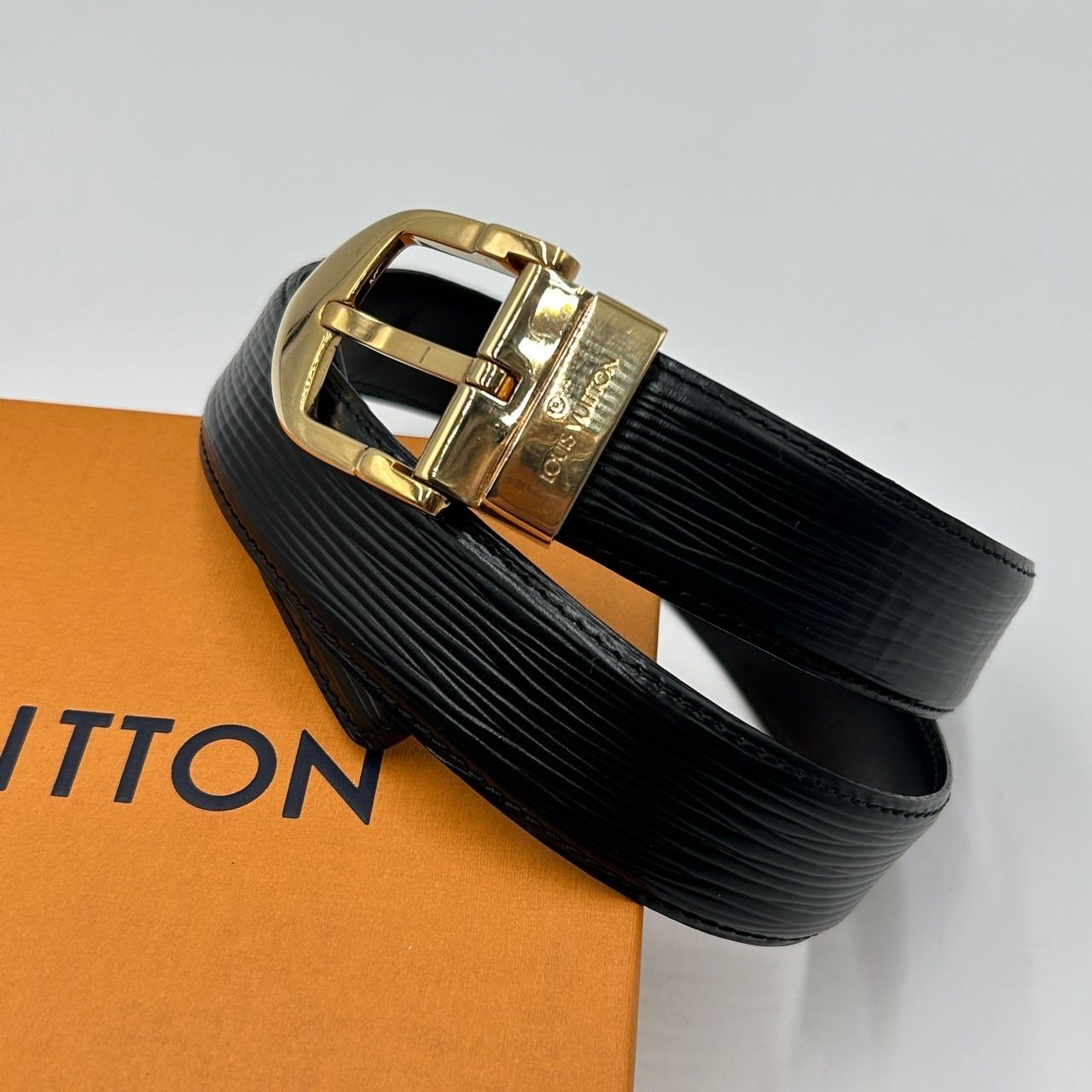 ルイヴィトン エピサンチュールクラシックベルト 男女兼用ユニセックス